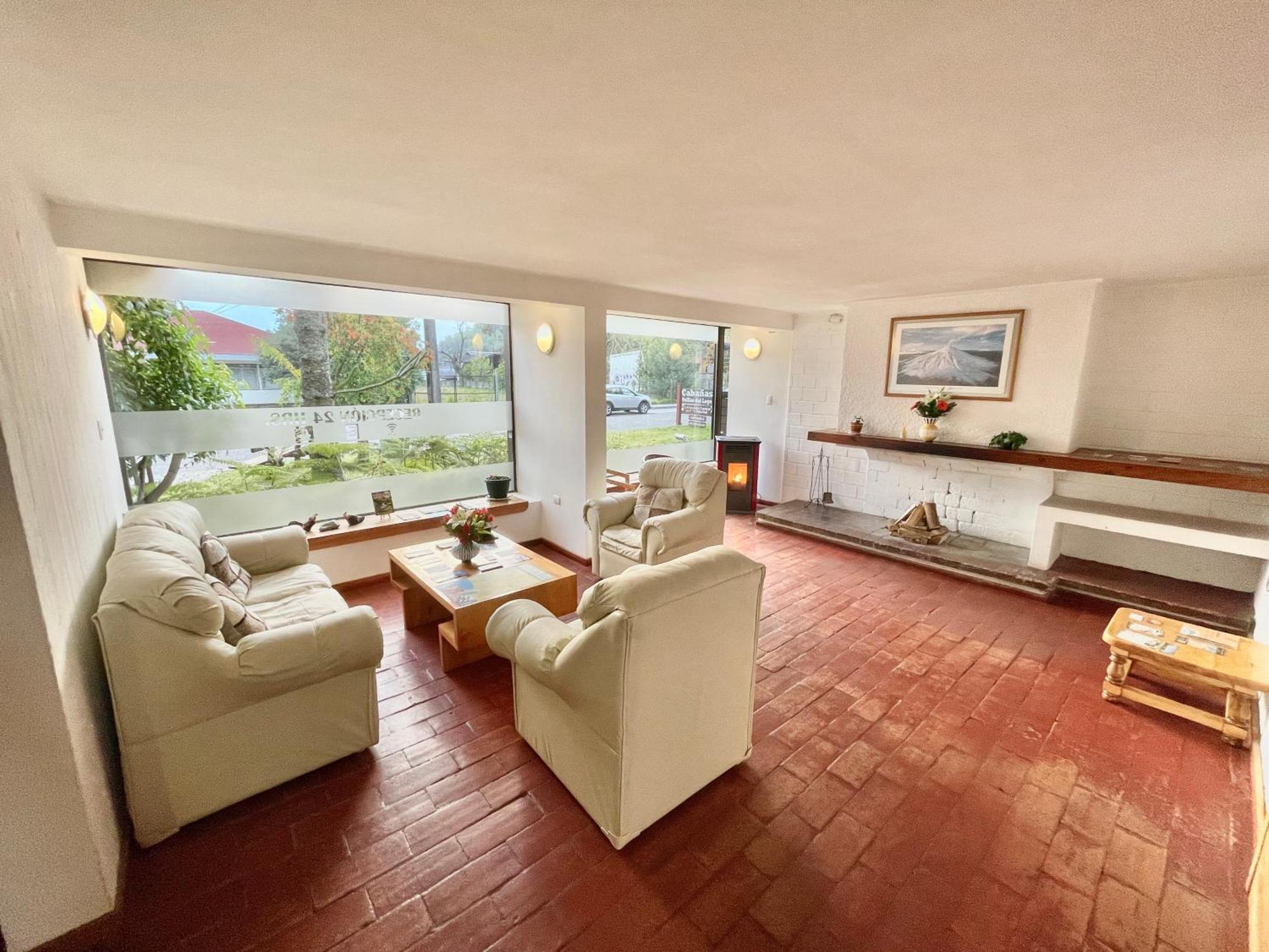 Hotel Costanera Pucon Exterior photo