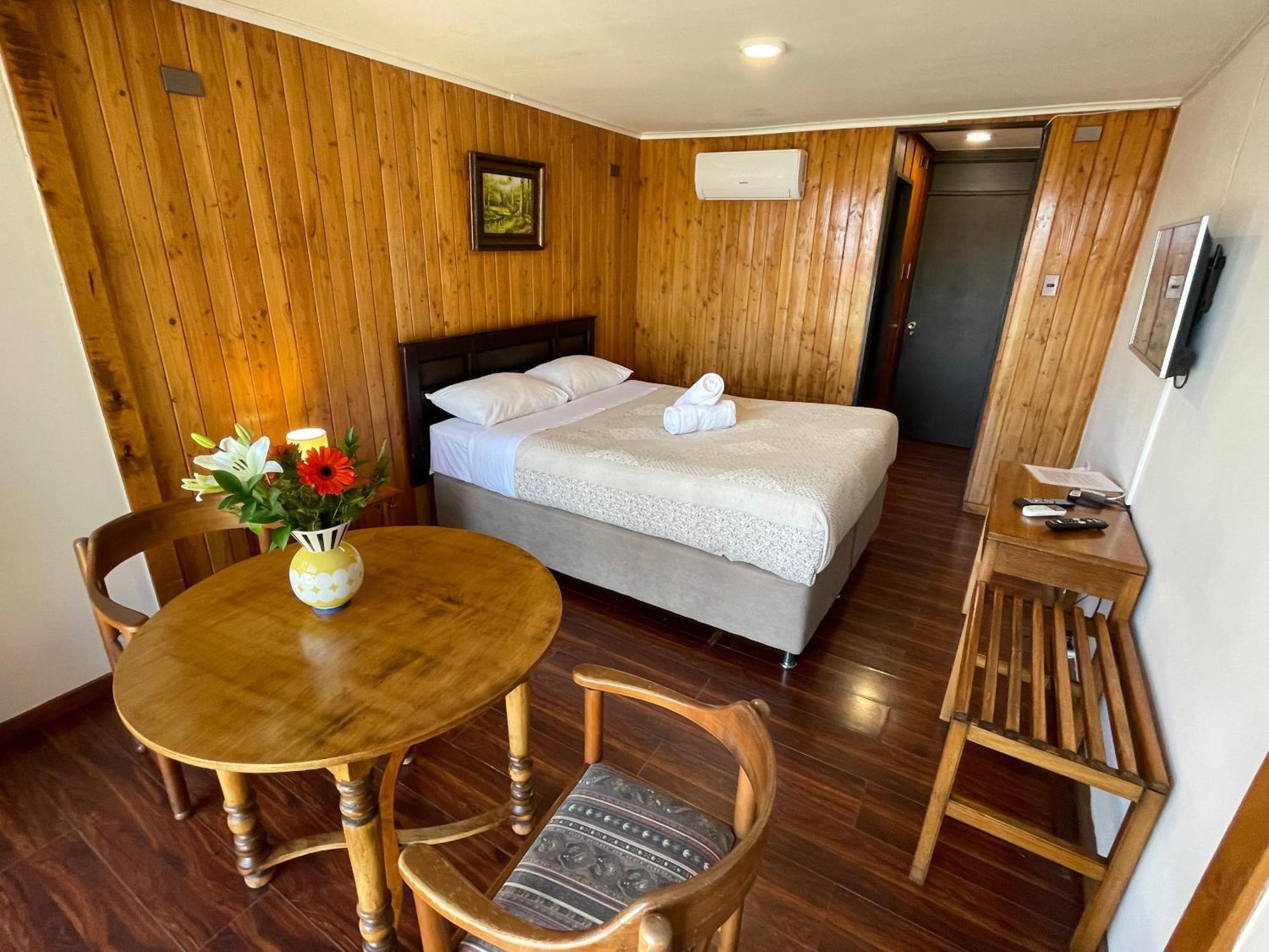Hotel Costanera Pucon Exterior photo